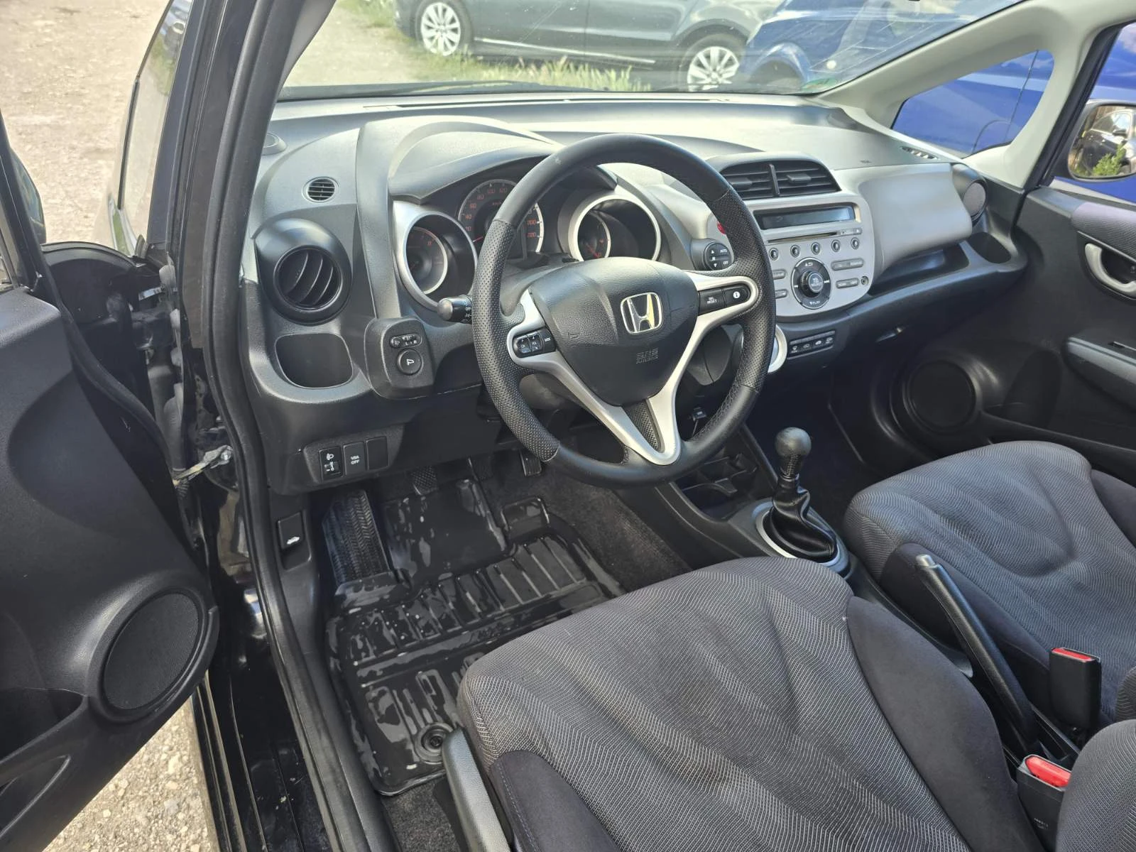 Honda Jazz ТОП1.4i 99hp КЛИМАТРОНИК, снимка 8 - Автомобили и джипове - 54995463