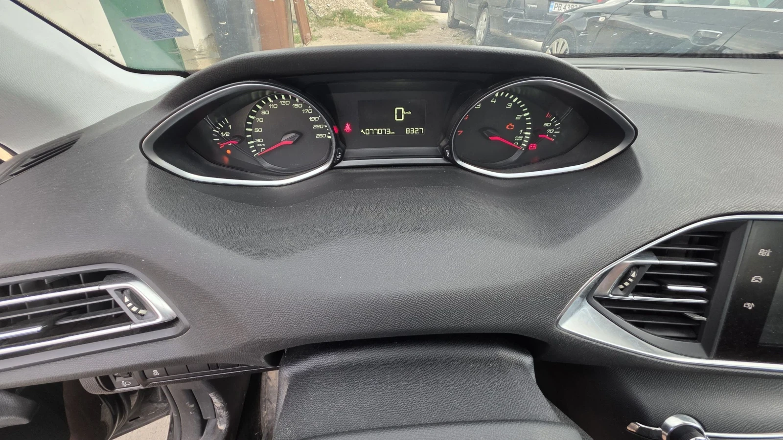Peugeot 308, снимка 10 - Автомобили и джипове - 55157488