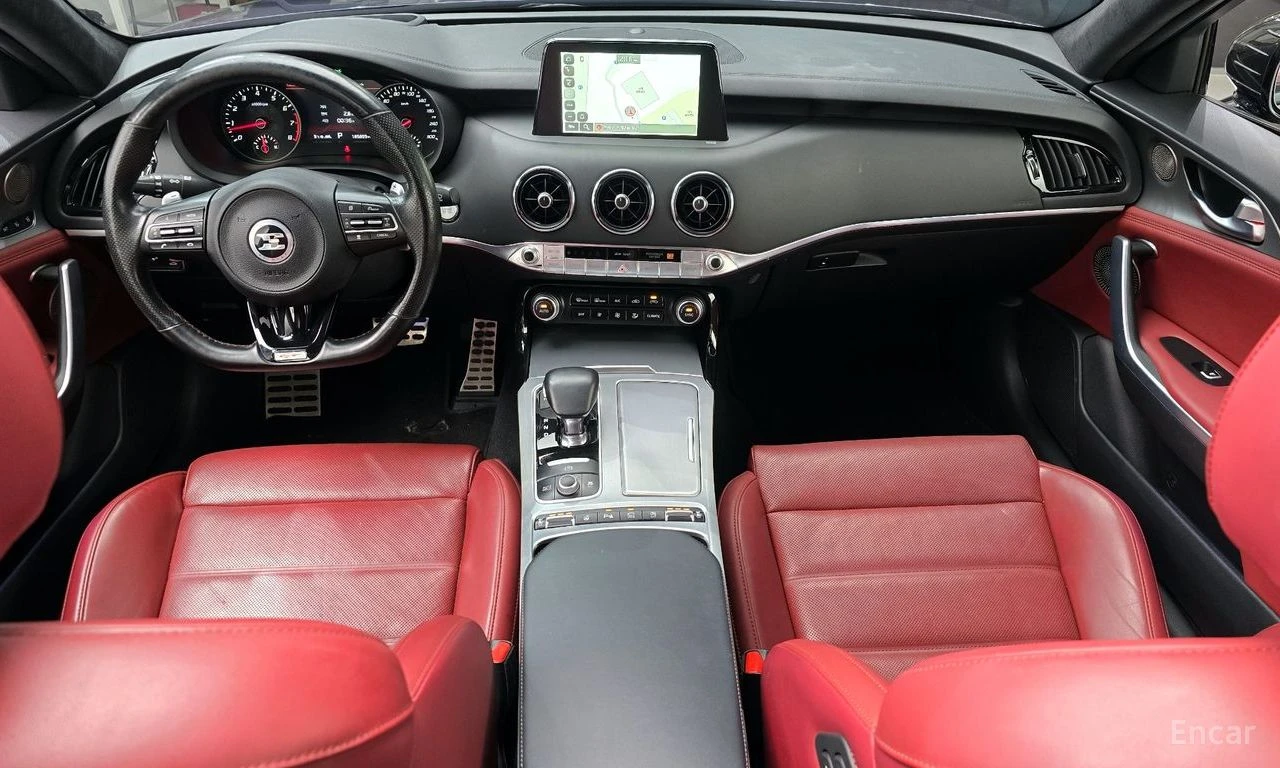 Kia Stinger 3.3 GT AWD* DISTRONIC* HARMAN KARDON* 360* HEAD-UP, снимка 8 - Автомобили и джипове - 55244621