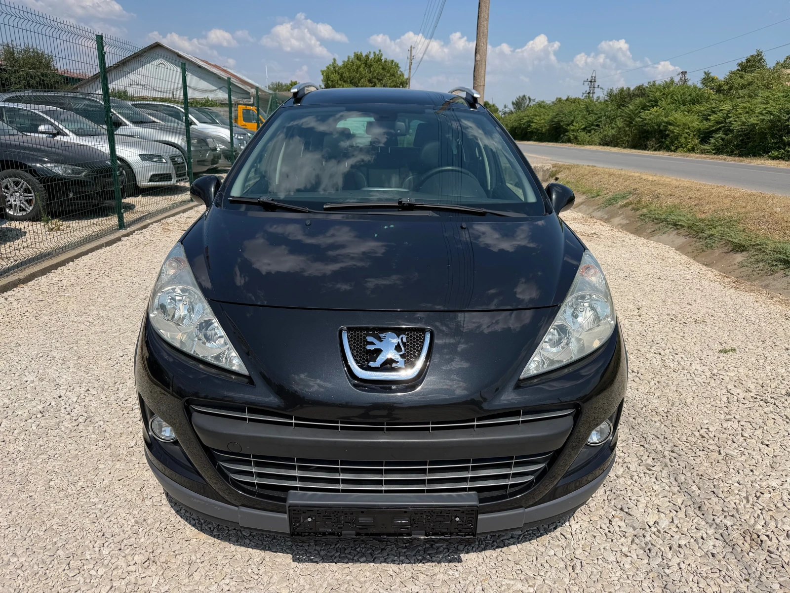 Peugeot 207, снимка 2 - Автомобили и джипове - 55574120