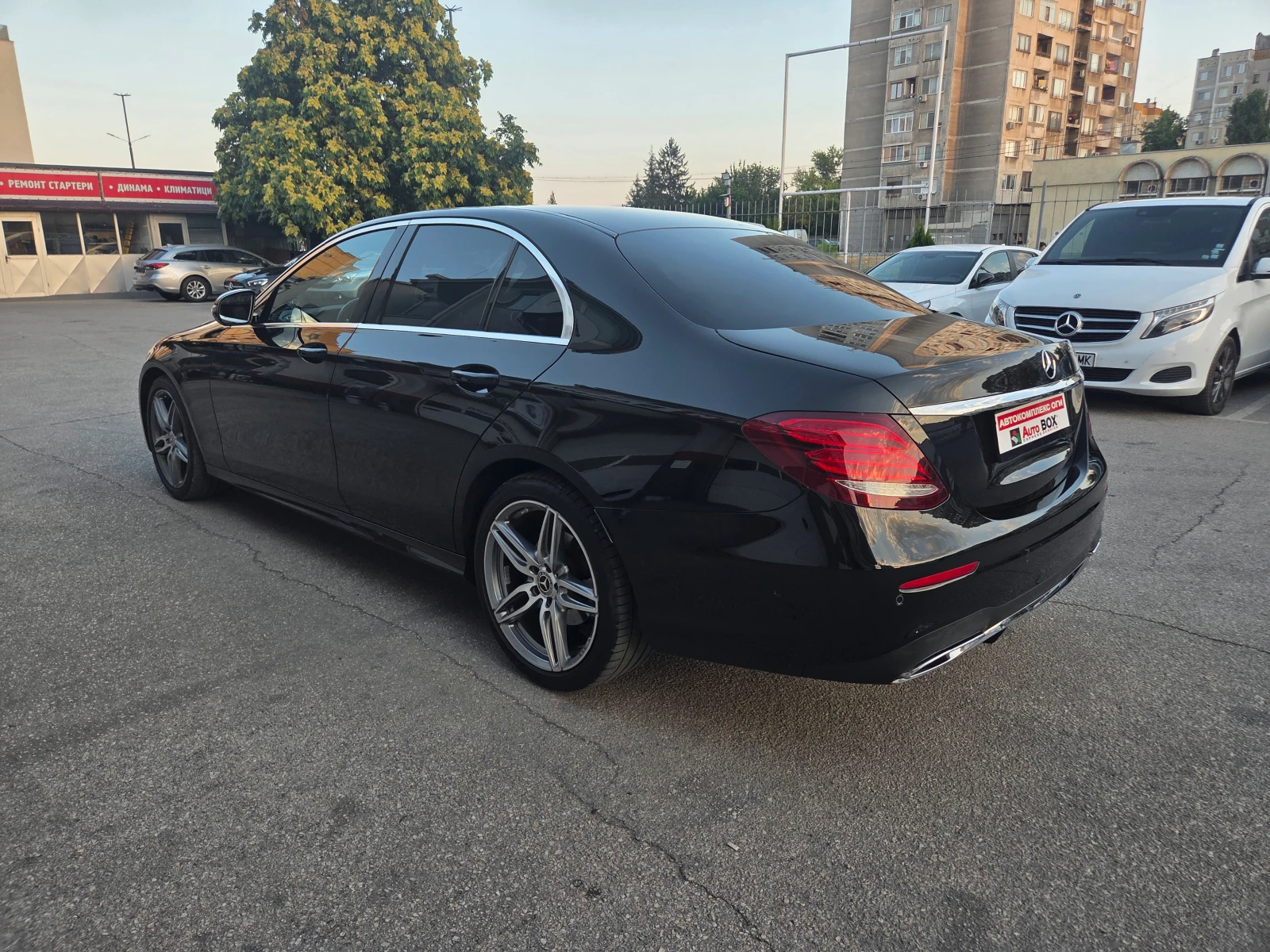 Mercedes-Benz E 220 d///AMG Line/BURMESTER/DIGITAL/DISTRONIC/Kam360 | Mobile.bg � ����������� 3