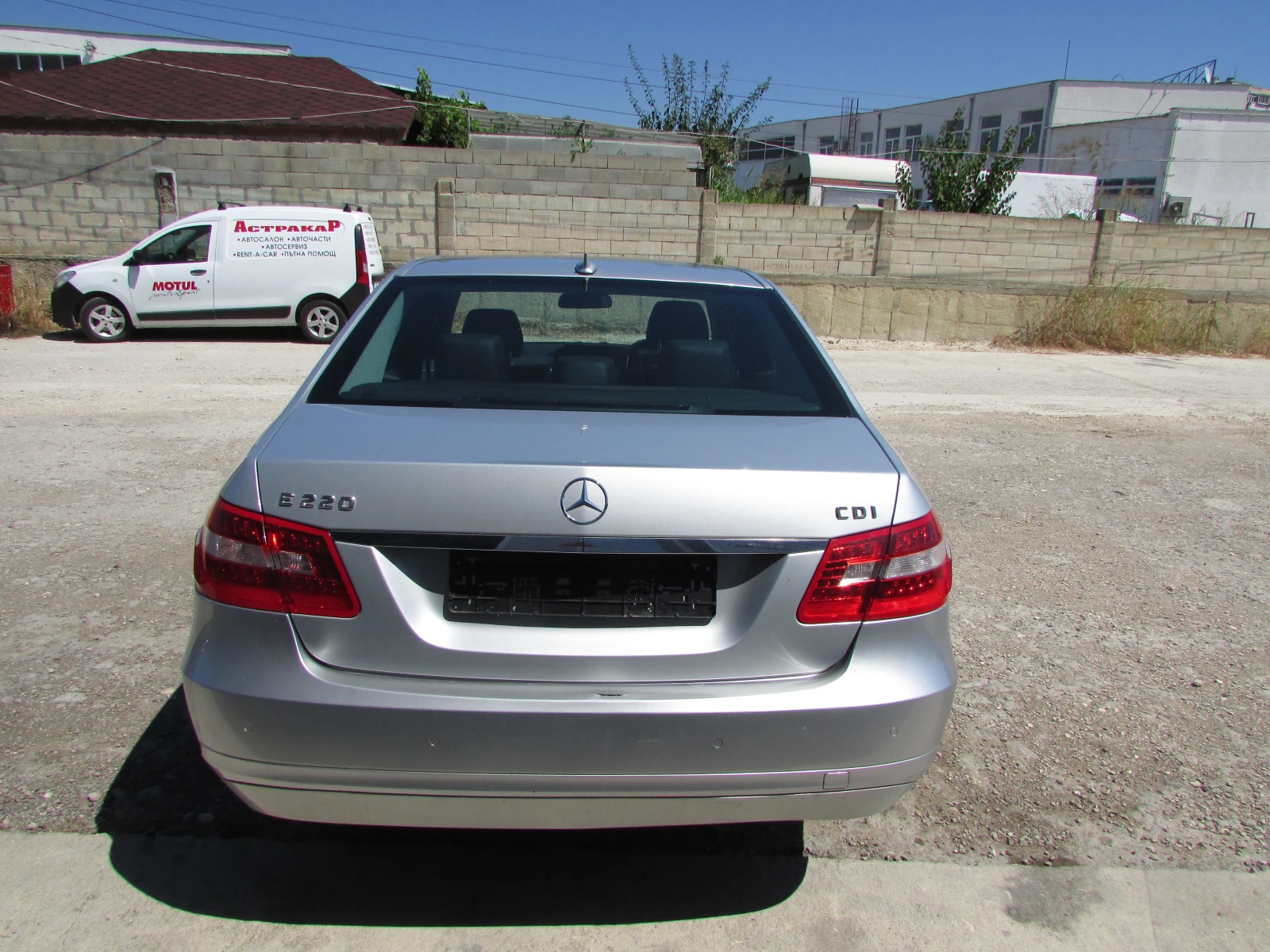 Mercedes-Benz E 220 CDI OM651924, снимка 4 - Автомобили и джипове - 55670199