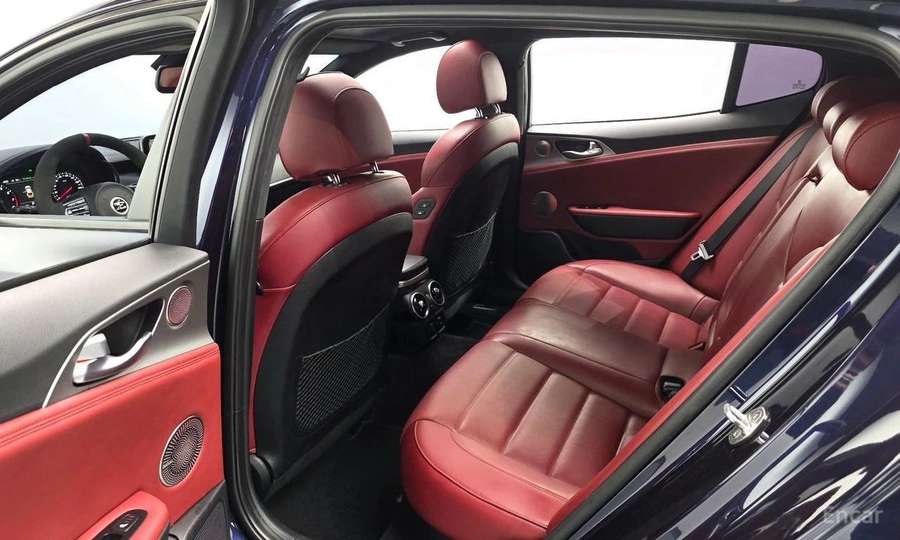 Kia Stinger 3.3* TURBO* GT* ОБДУХВАНЕ* ДИСТРОНИК* ХЕДЪП* 360КА, снимка 15 - Автомобили и джипове - 55729865