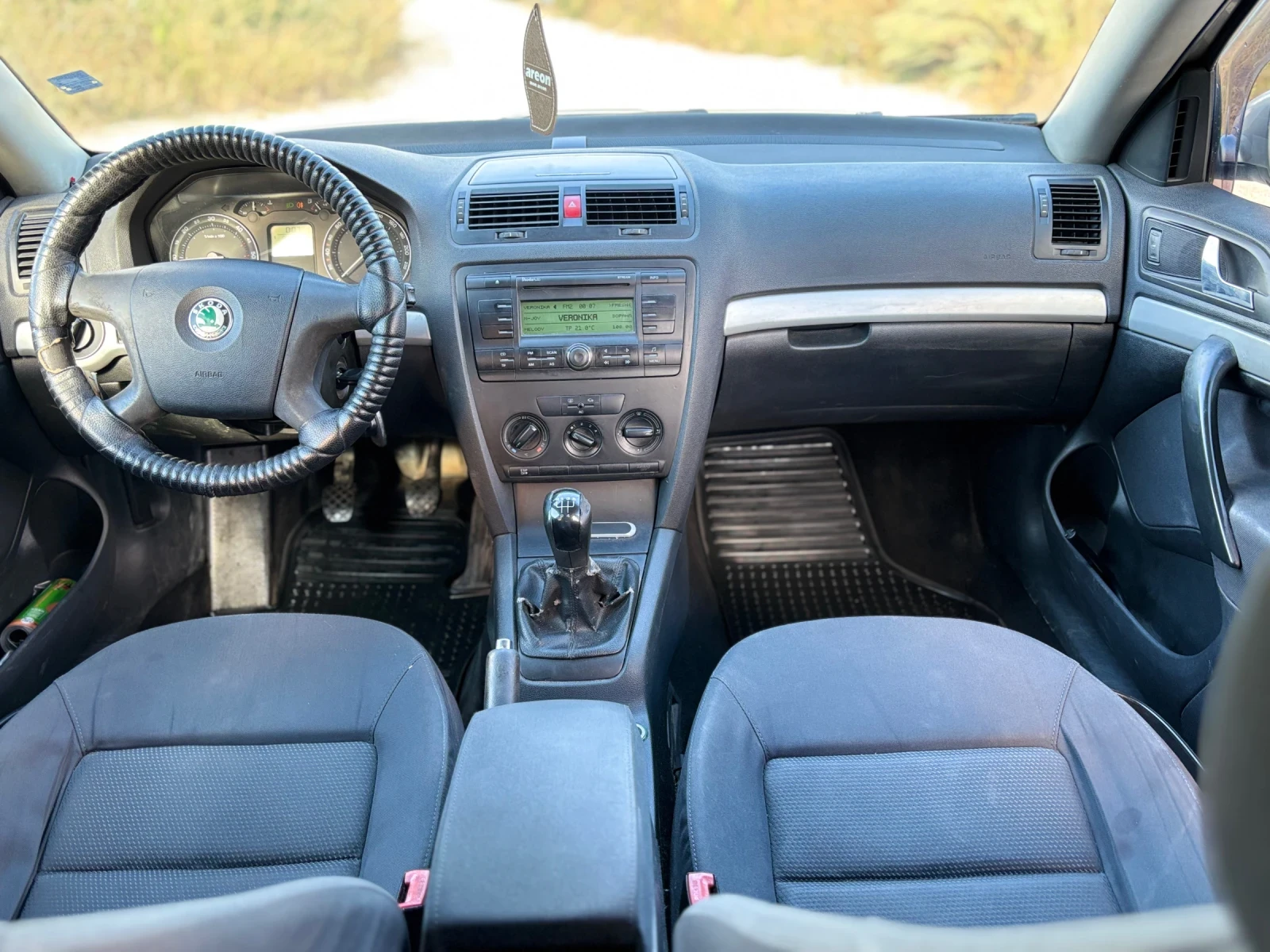 Skoda Octavia 1900, снимка 9 - Автомобили и джипове - 55781204