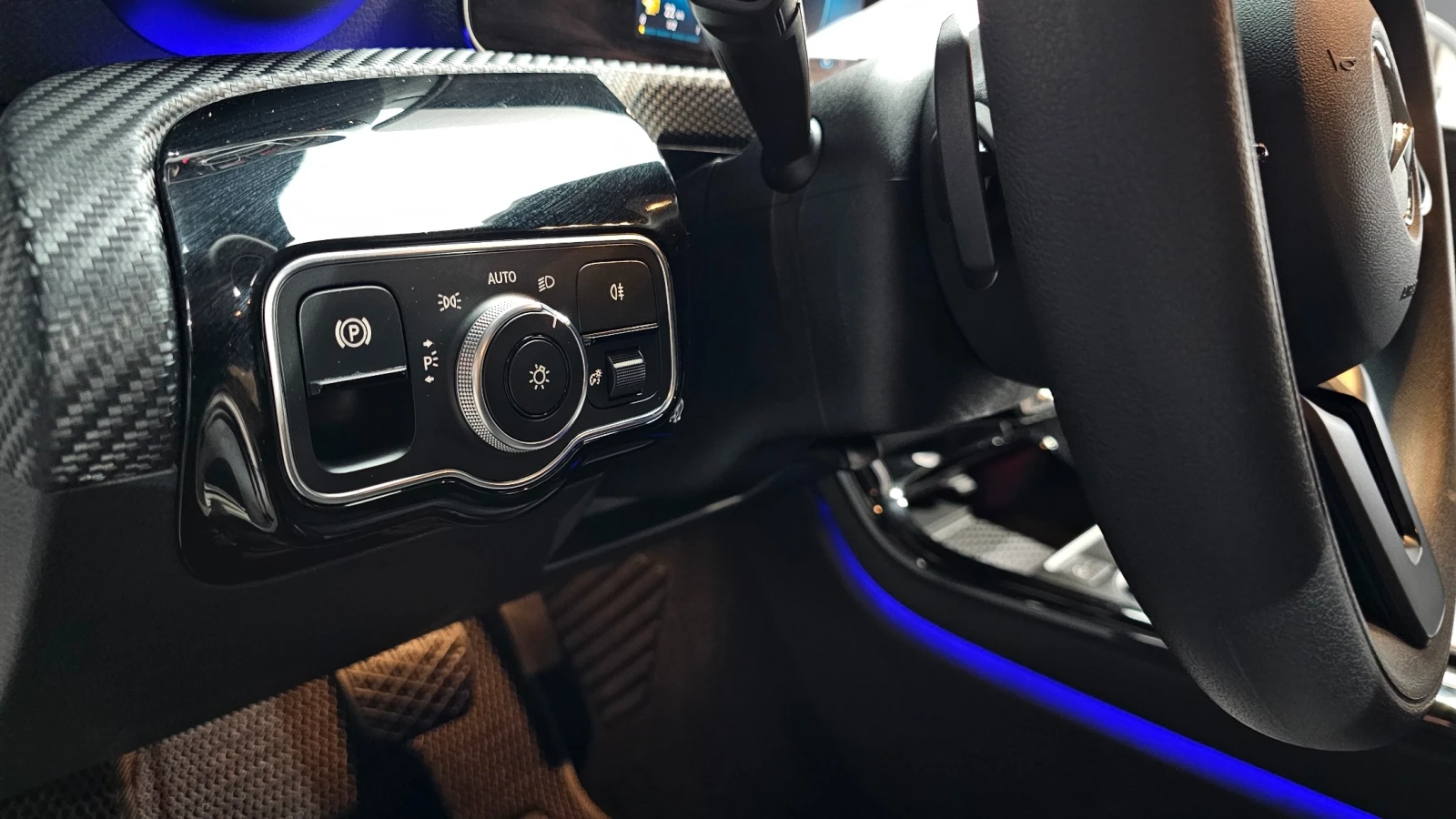 Mercedes-Benz A 220, снимка 15 - Автомобили и джипове - 55901095