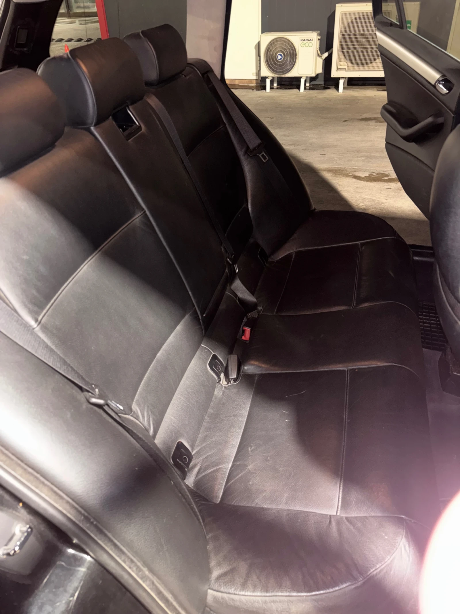 BMW 330, снимка 7 - Автомобили и джипове - 55932012