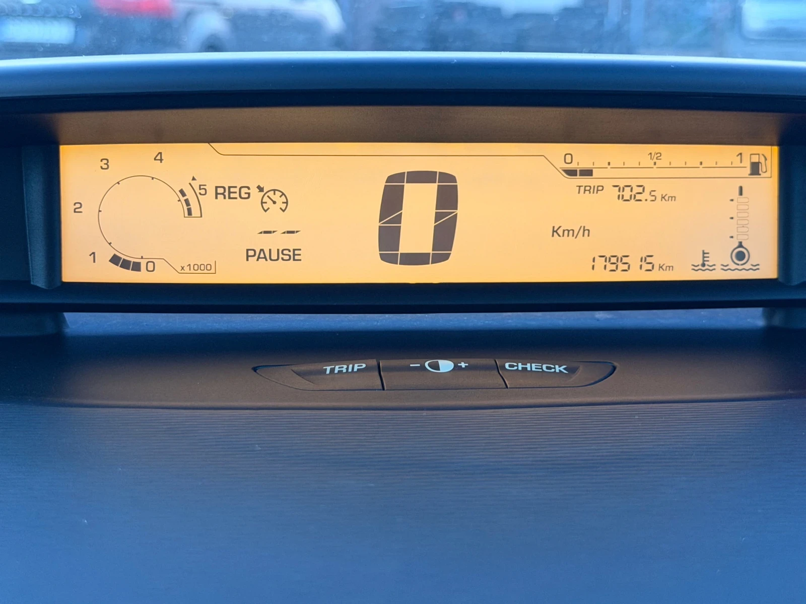 Citroen C4 1.6HDI-90PS, снимка 13 - Автомобили и джипове - 55955292