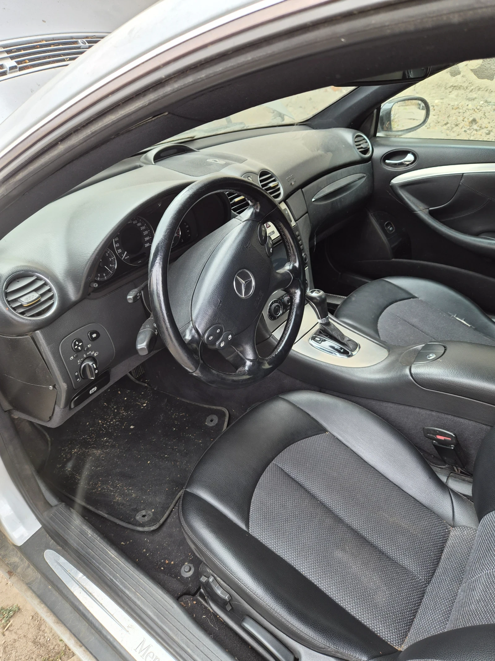 Mercedes-Benz CLK 2.7 CDI, снимка 7 - Автомобили и джипове - 56064170