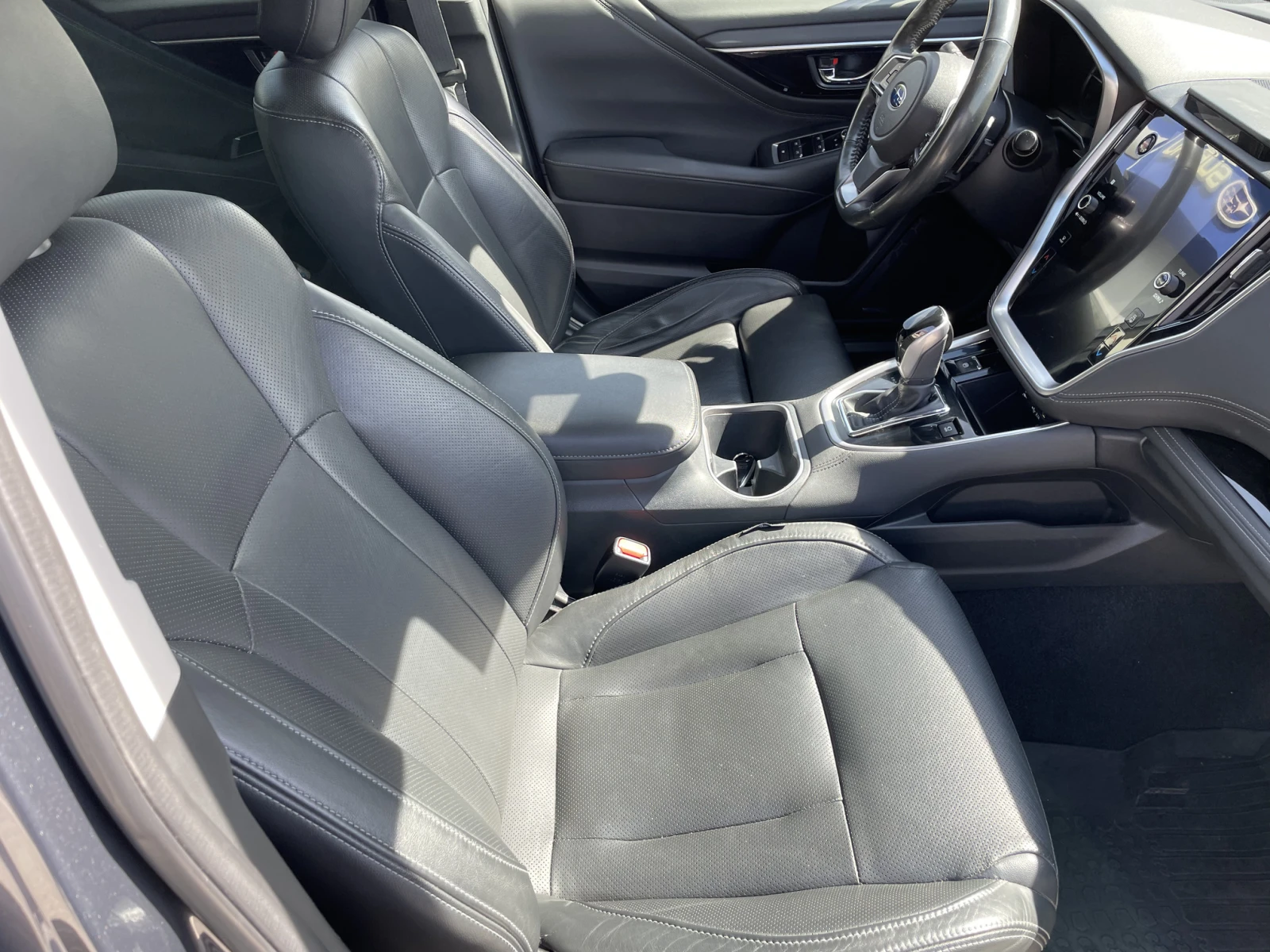 Subaru Outback Premium, снимка 15 - Автомобили и джипове - 56081521