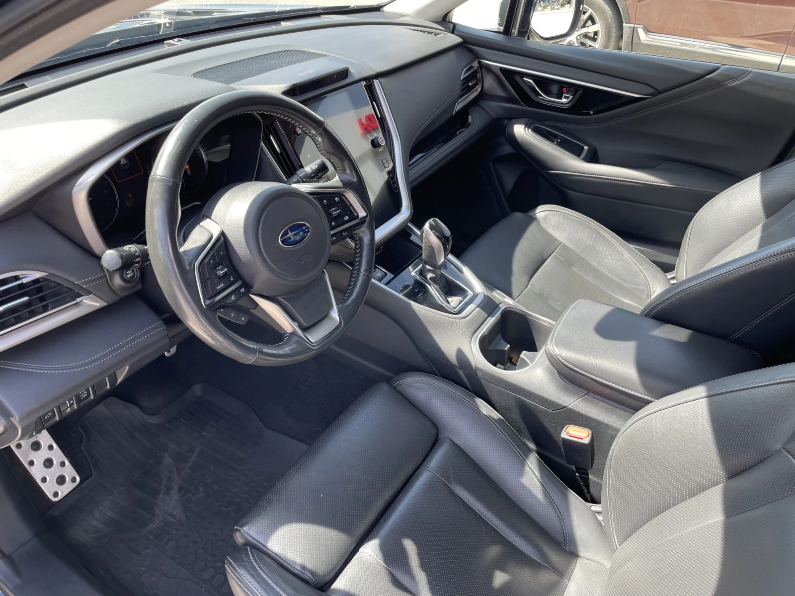 Subaru Outback Premium, снимка 10 - Автомобили и джипове - 56081521