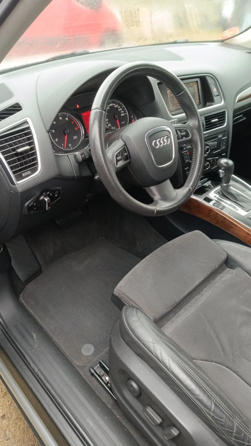 Audi Q5, снимка 5 - Автомобили и джипове - 47251570