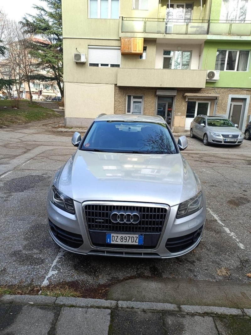 Audi Q5, снимка 1 - Автомобили и джипове - 46248664