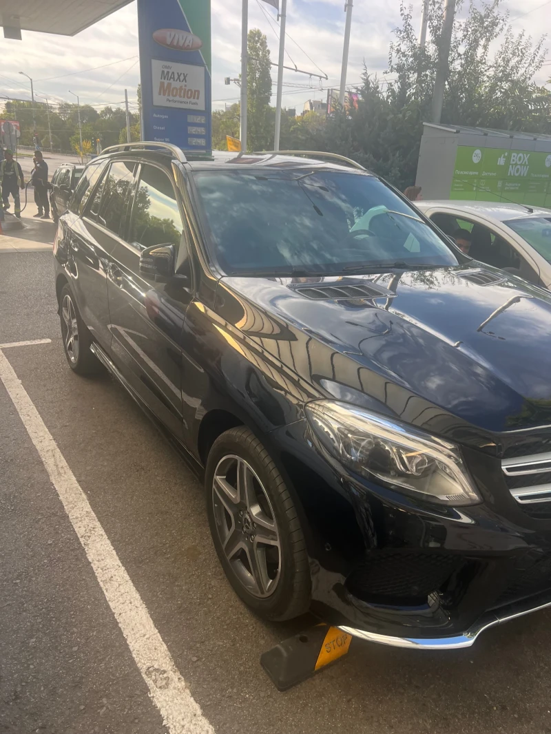 Mercedes-Benz GLE 350, снимка 1 - Автомобили и джипове - 47698952