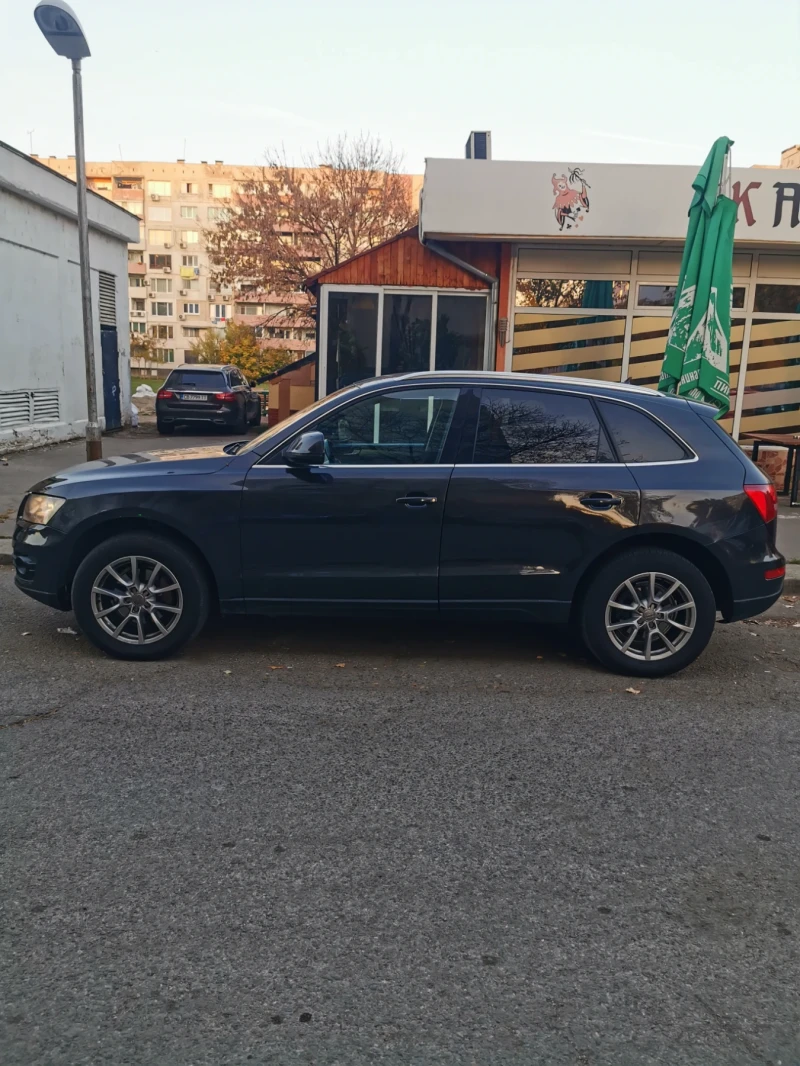 Audi Q5 2.0 tdi, снимка 3 - Автомобили и джипове - 47807803