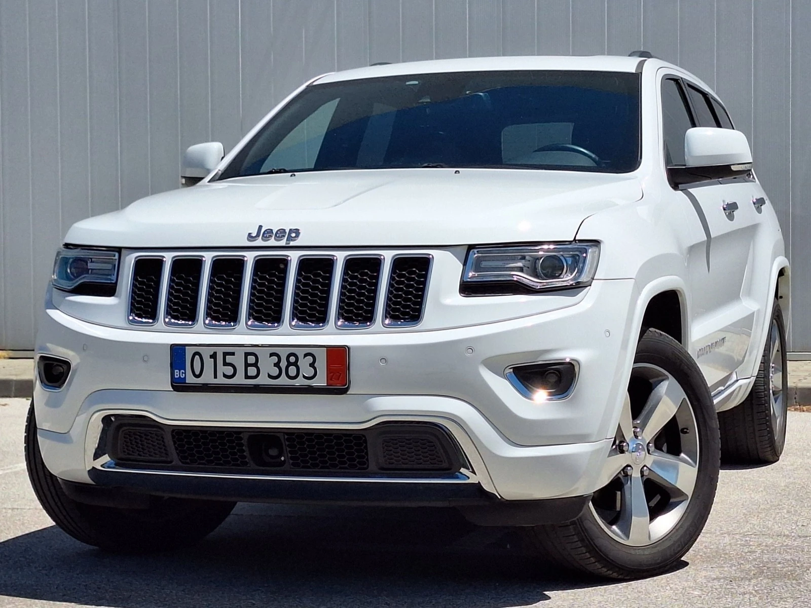 Jeep Grand cherokee 3.0 CRD* OVERLAND* ПЪЛНА СЕРВИЗНА  ИСТОРИЯ * 2 TV - изображение 2