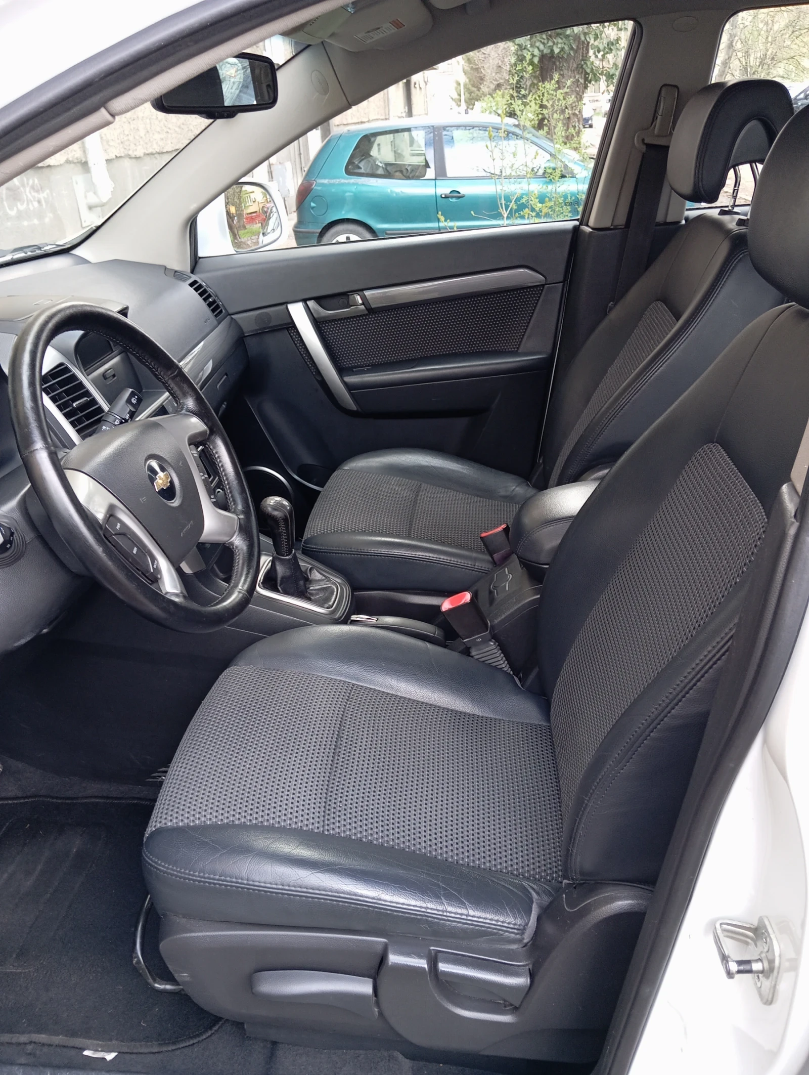 Chevrolet Captiva 2.4 SWISS - изображение 7