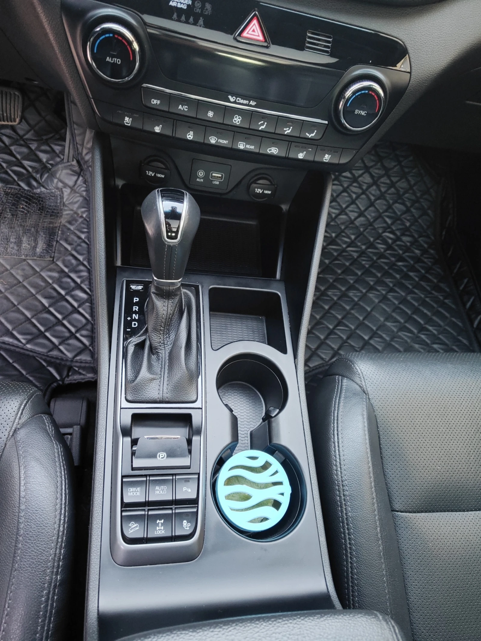 Hyundai Tucson Hyundai Tucson 2.0crdi * 4x4* Navi* PANORAMA* UNIK | Mobile.bg   10