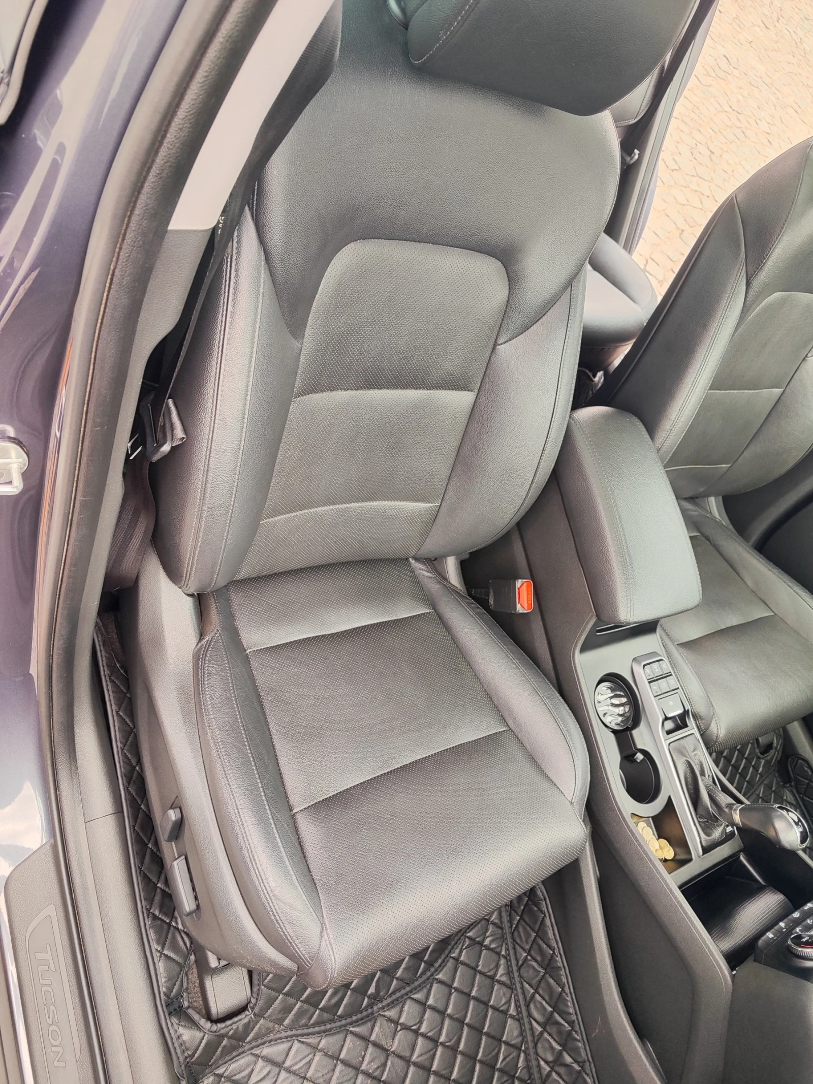 Hyundai Tucson Hyundai Tucson 2.0crdi * 4x4* Navi* PANORAMA* UNIK | Mobile.bg   7