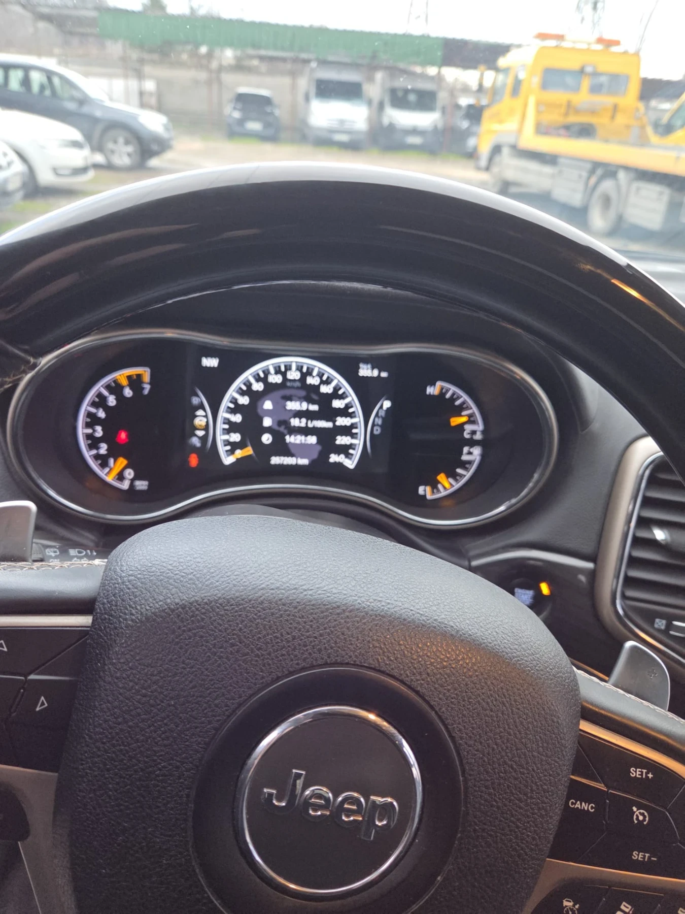 Jeep Grand cherokee  - изображение 6