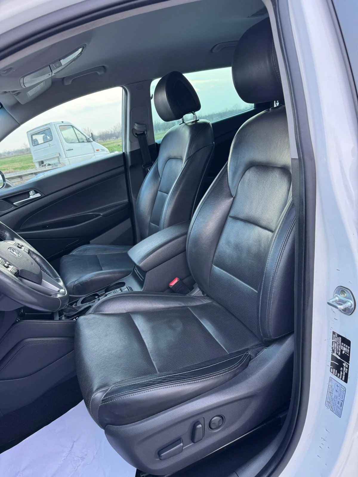 Hyundai Tucson 1.7CRDI �������::���������::������ | Mobile.bg � ����������� 7