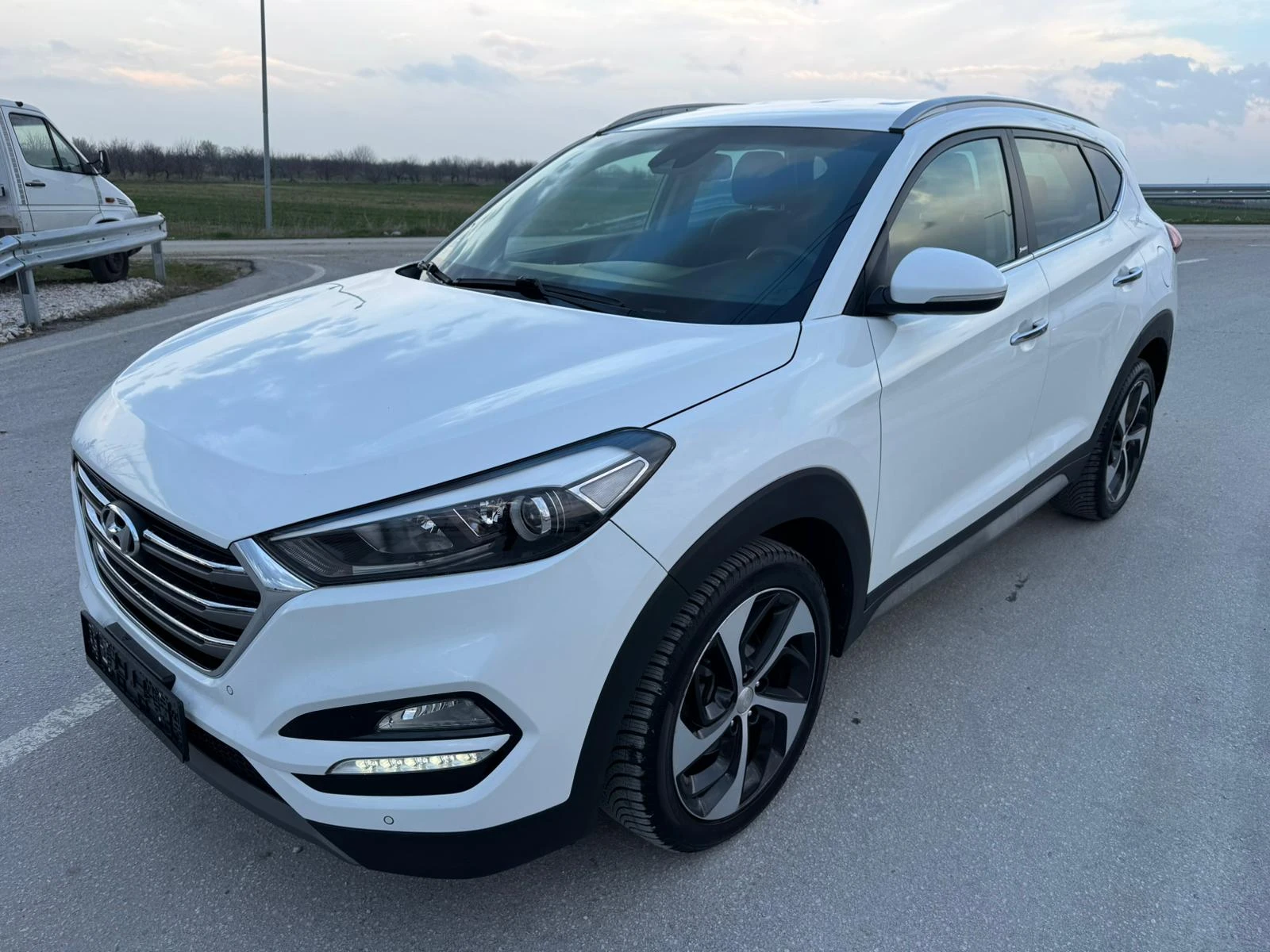 Hyundai Tucson 1.7CRDI �������::���������::������ | Mobile.bg � ����������� 3