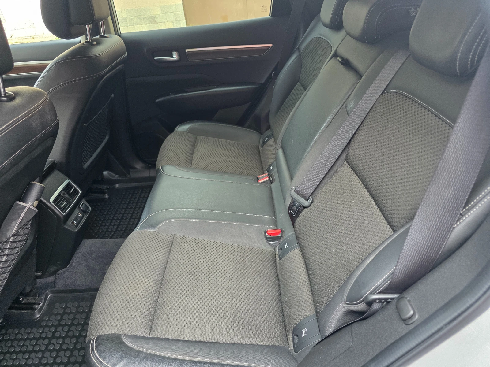 Renault Koleos 2.0 Blue dCi (190 Hp) 4x4-i X-Tronic, снимка 9 - Автомобили и джипове - 54229786