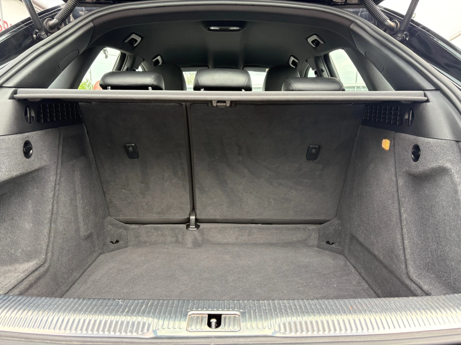 Audi Q3 2.0 TDI-S LINE + + + , снимка 7 - Автомобили и джипове - 54454420