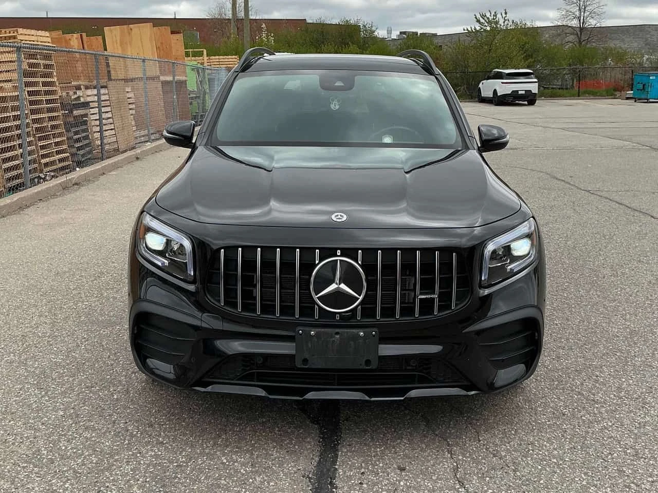 Mercedes-Benz GLB35AMG AMG 35  CARFAX, снимка 6 - Автомобили и джипове - 54830633