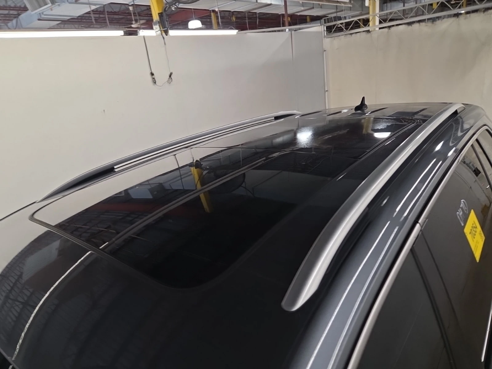 VW Tiguan * Highline * CARFAX * ФИНАНСИРАНЕ, снимка 7 - Автомобили и джипове - 56076048