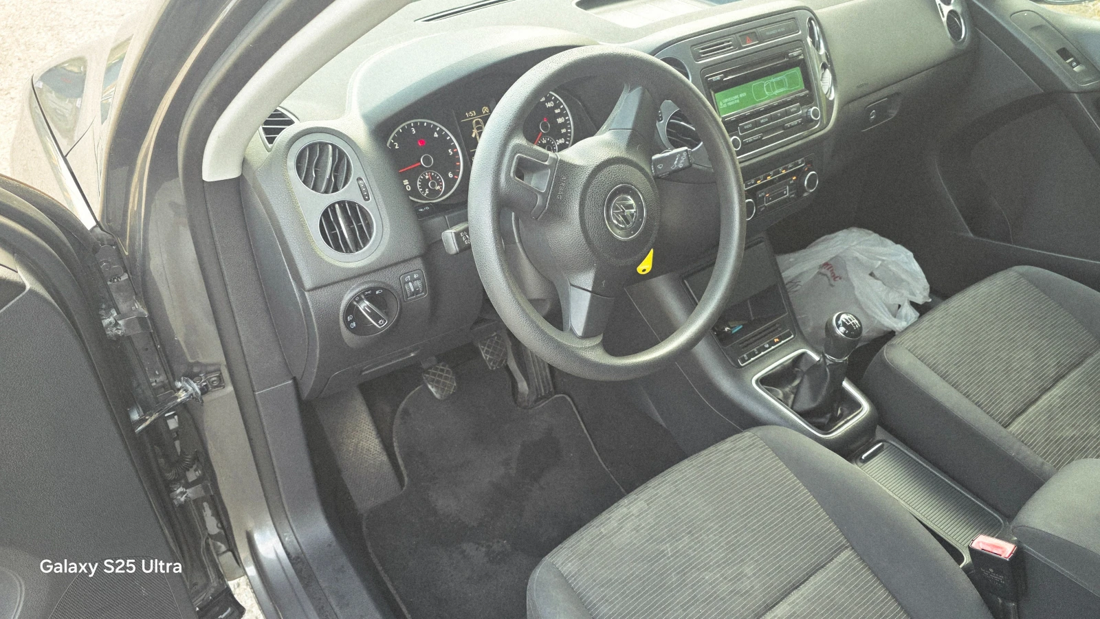VW Tiguan 2.0tdi face, снимка 10 - Автомобили и джипове - 56434525