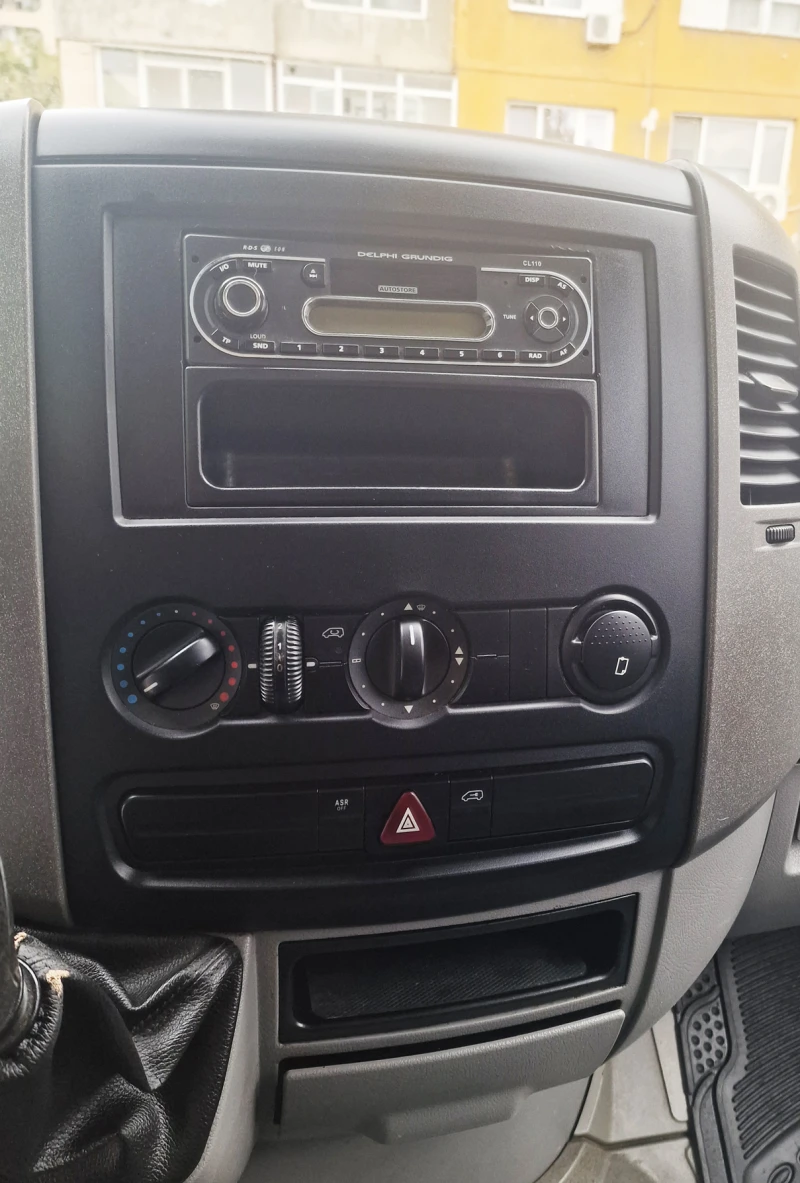 Mercedes-Benz Sprinter 515 2.2 , снимка 10 - Бусове и автобуси - 51756951