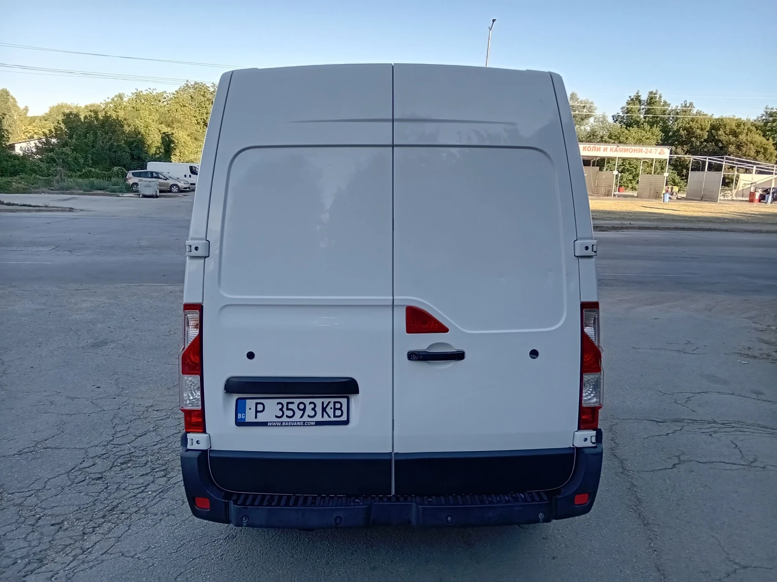 Renault Master 2.3 DCI Климатик  - изображение 6