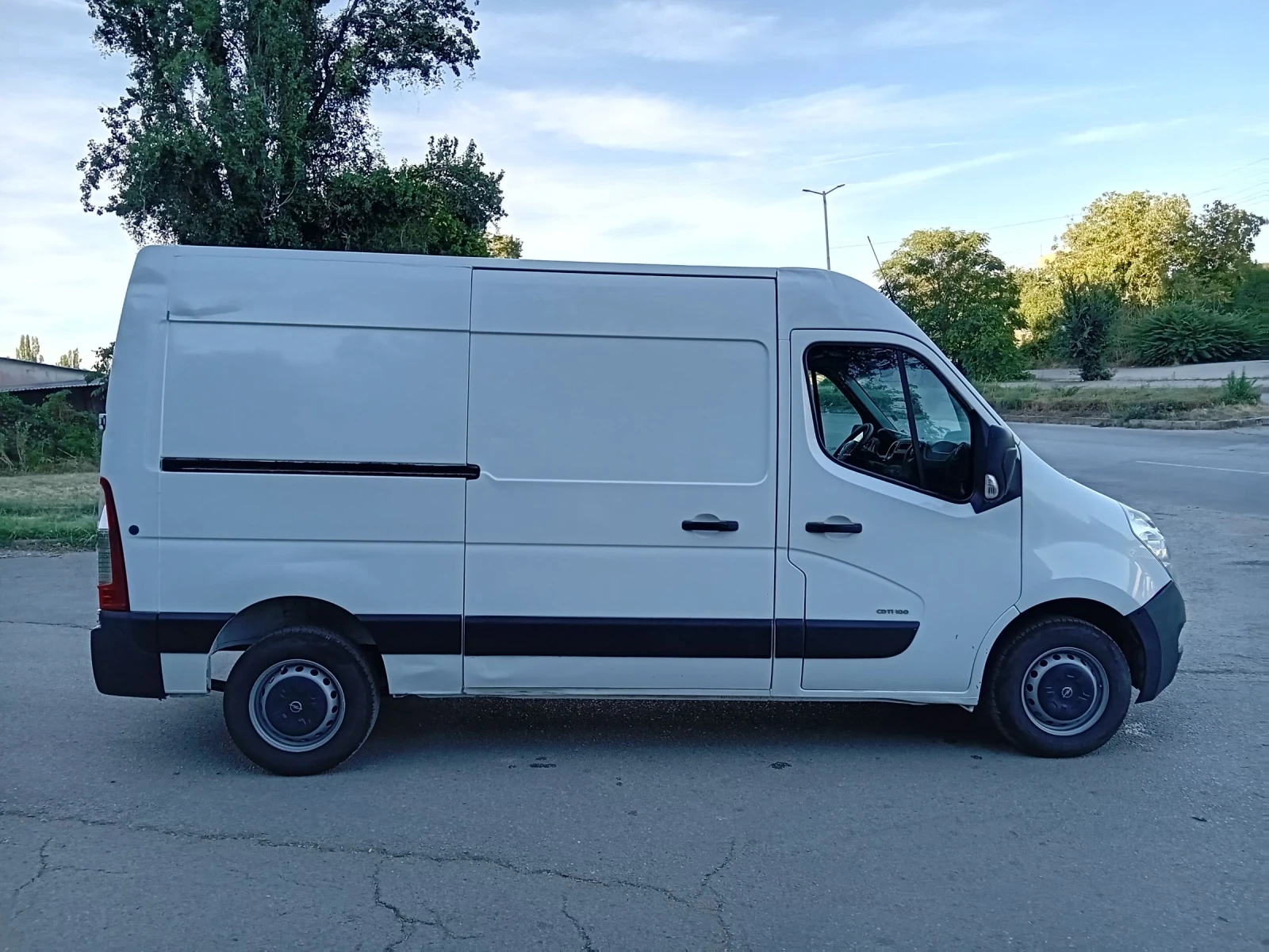 Renault Master 2.3 DCI Климатик  - изображение 4