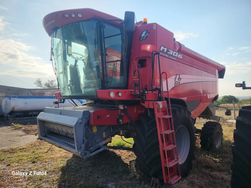 Комбайн Laverda M306, снимка 1 - Селскостопанска техника - 47100125