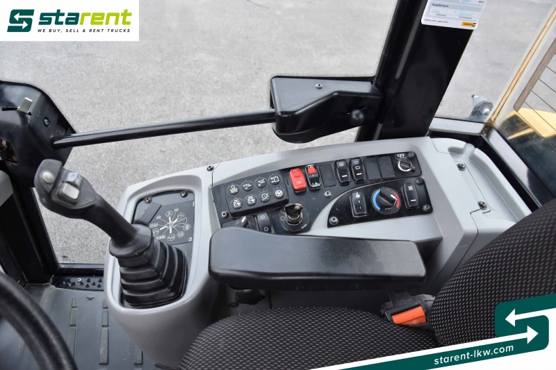 Мини челни товарачи Cat BAU25004, снимка 17 - Индустриална техника - 52571488