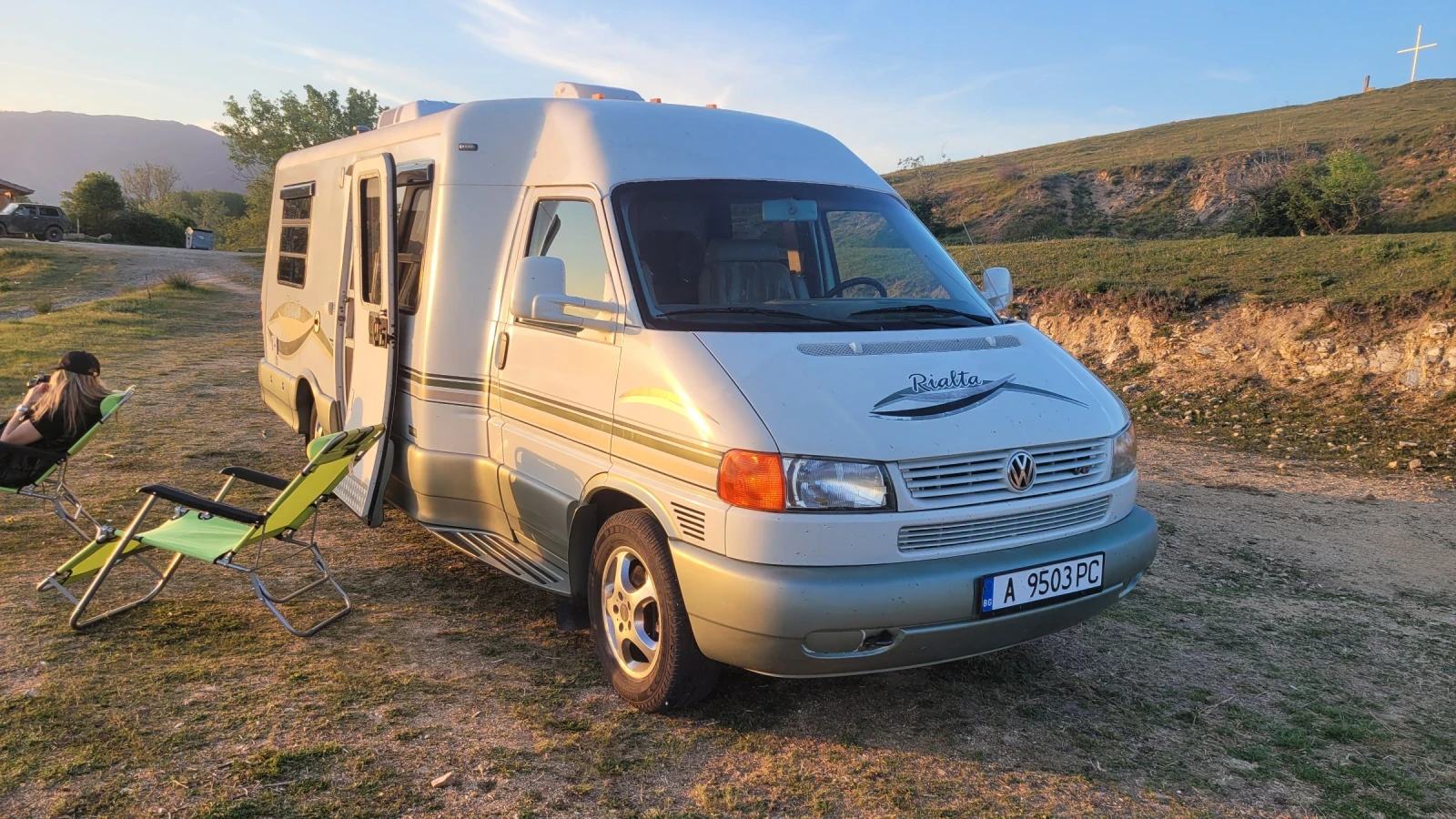 Кемпер VW T4 Rialta Winnebago , снимка 3 - Каравани и кемпери - 54673623