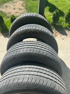 Гуми Всесезонни 275/55R20, снимка 3