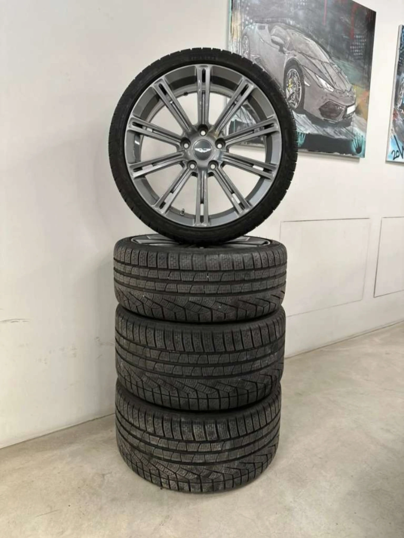 ���� � ������ 295/30R20 �� Aston Martin Rapide | Mobile.bg � ����������� 5