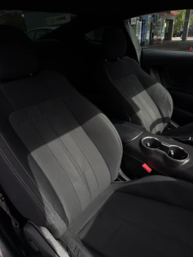 Ford Mustang 2.3 ecoboost Dark Horse Style, снимка 12