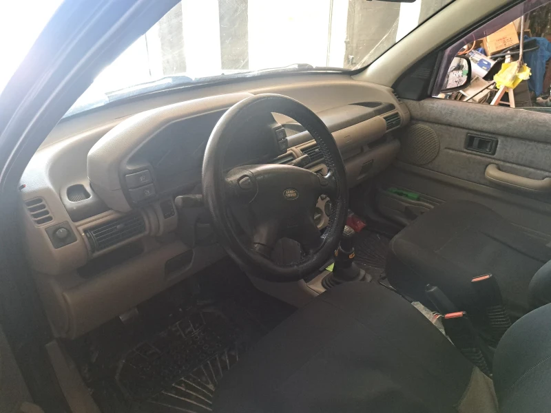 Land Rover Freelander, снимка 4 - Автомобили и джипове - 52340700