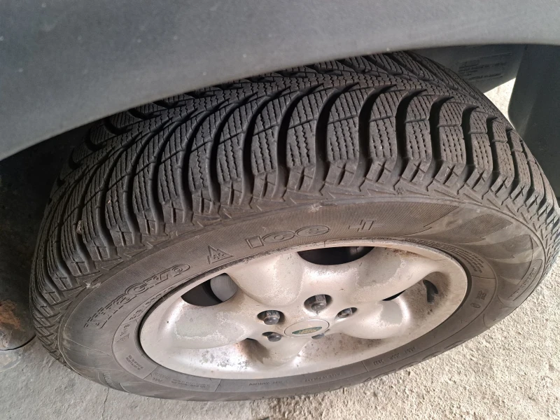 Land Rover Freelander, снимка 7 - Автомобили и джипове - 52340700