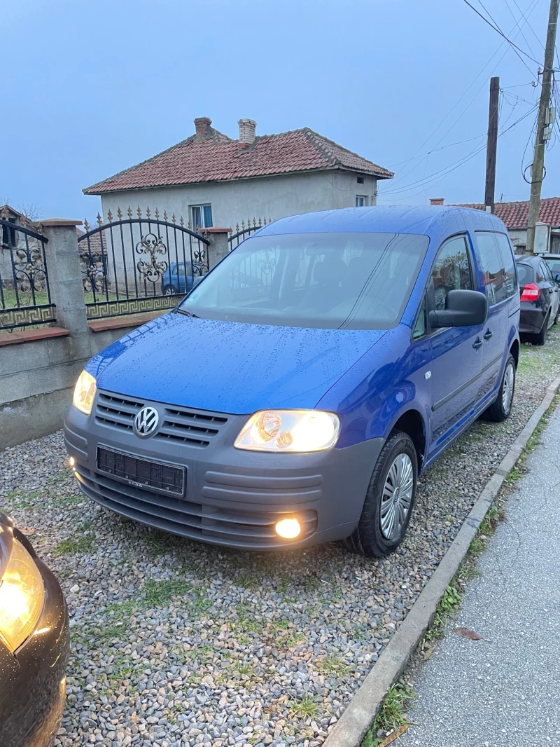 VW Caddy, снимка 9 - Автомобили и джипове - 48168346