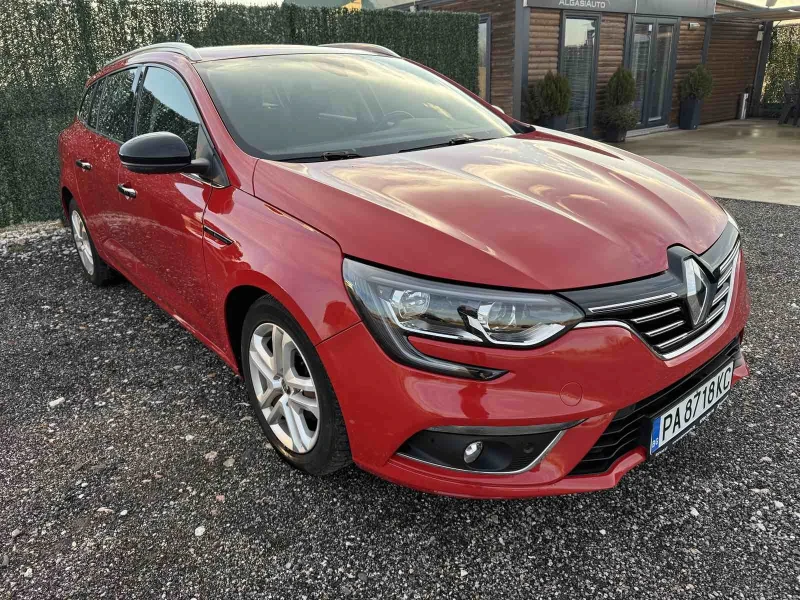 Renault Megane, снимка 4 - Автомобили и джипове - 48312739