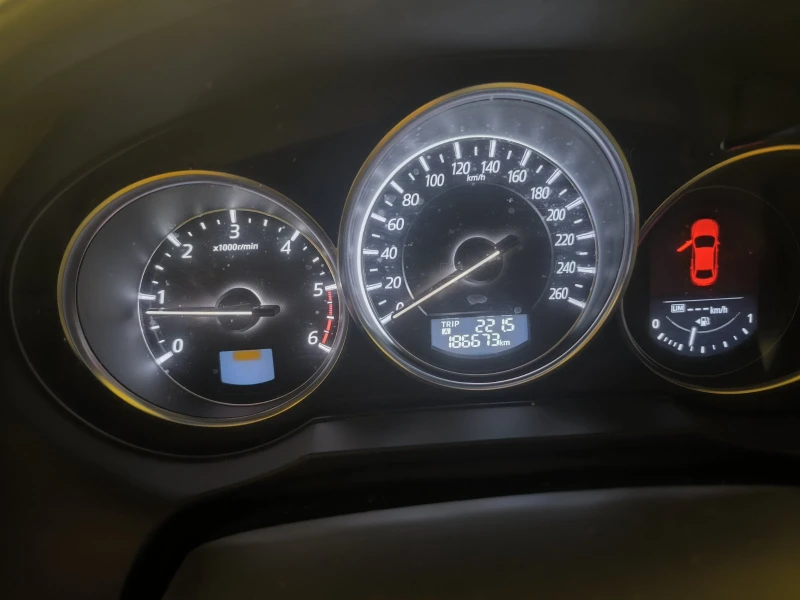 Mazda 6 2.2 Turbodiesel Attraction, снимка 8 - Автомобили и джипове - 52622375