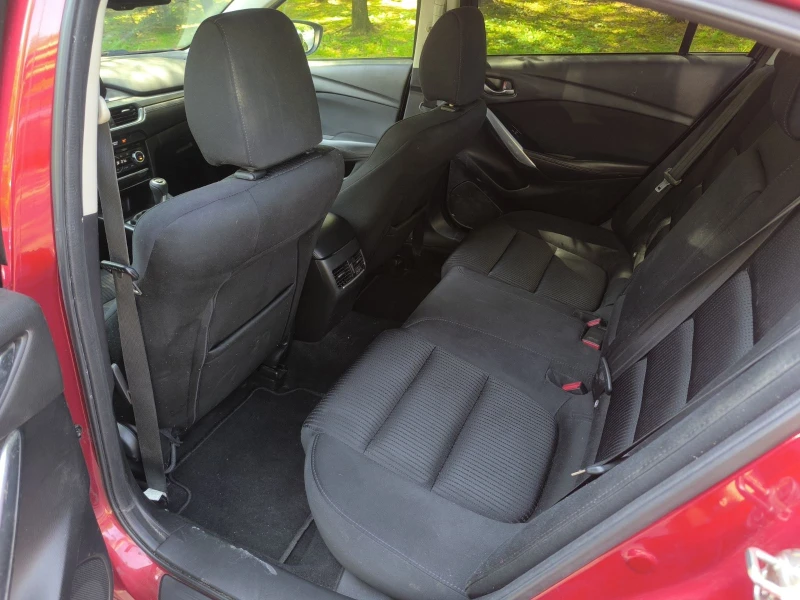 Mazda 6 2.2 Turbodiesel Attraction, снимка 10 - Автомобили и джипове - 52622375