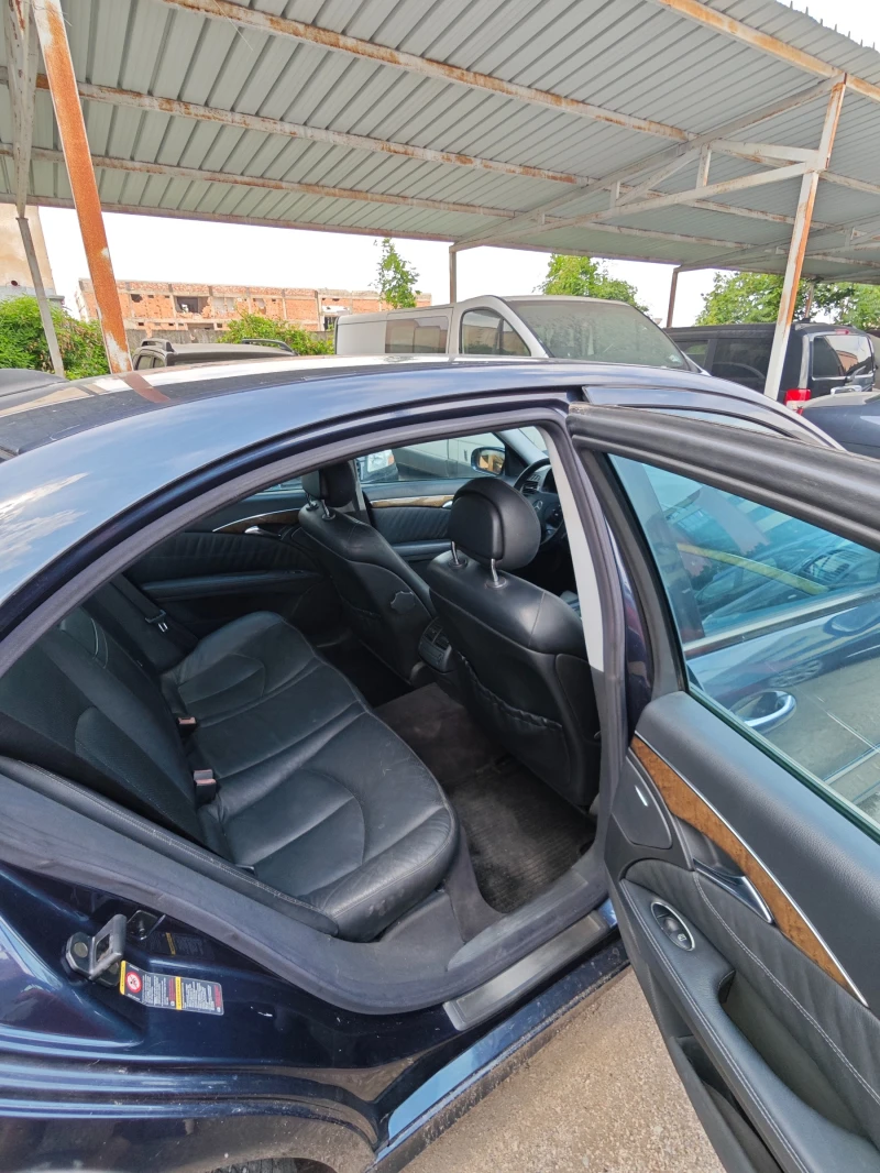 Mercedes-Benz E 270 2.7CDI, снимка 7 - Автомобили и джипове - 51062935
