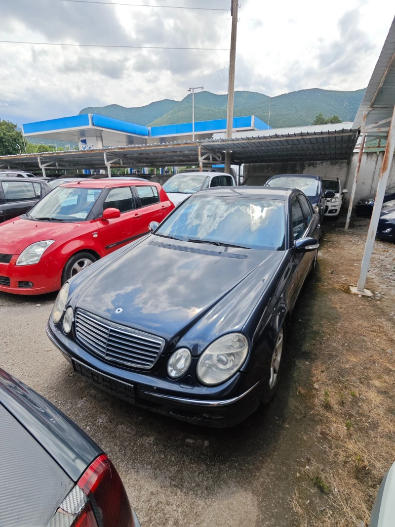 Mercedes-Benz E 270 2.7CDI