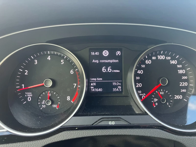 VW Passat 2.0 TFSI ГЕРМАНИЯ, снимка 8 - Автомобили и джипове - 51699481