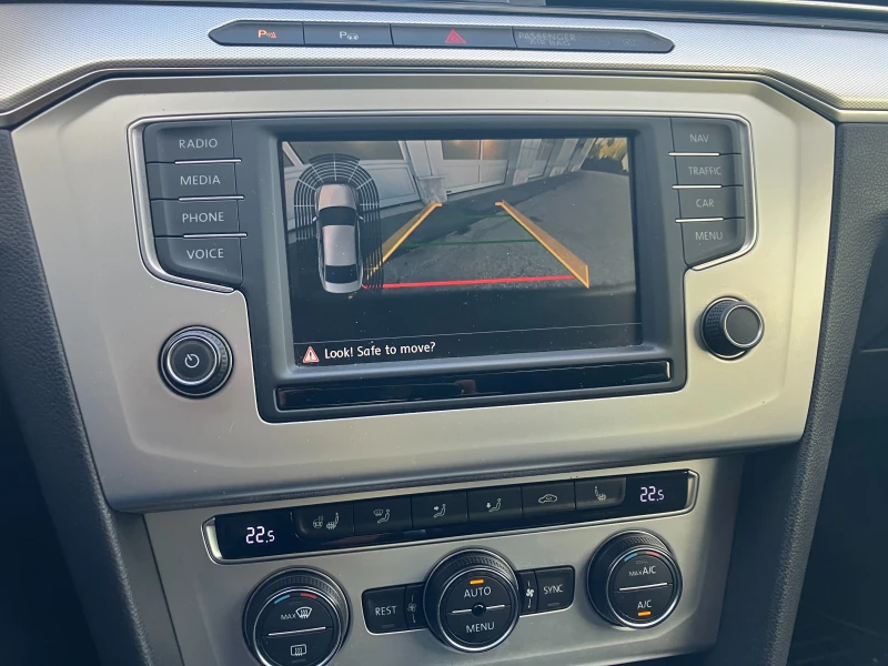 VW Passat 2.0 TFSI ГЕРМАНИЯ, снимка 9 - Автомобили и джипове - 51699481