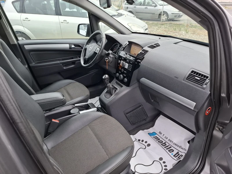 Opel Zafira 1.8i, снимка 11 - Автомобили и джипове - 52185540
